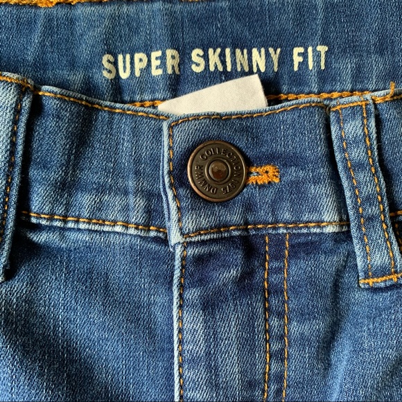 Zara Boys Super Skinny Jeans - Picture 3 of 5